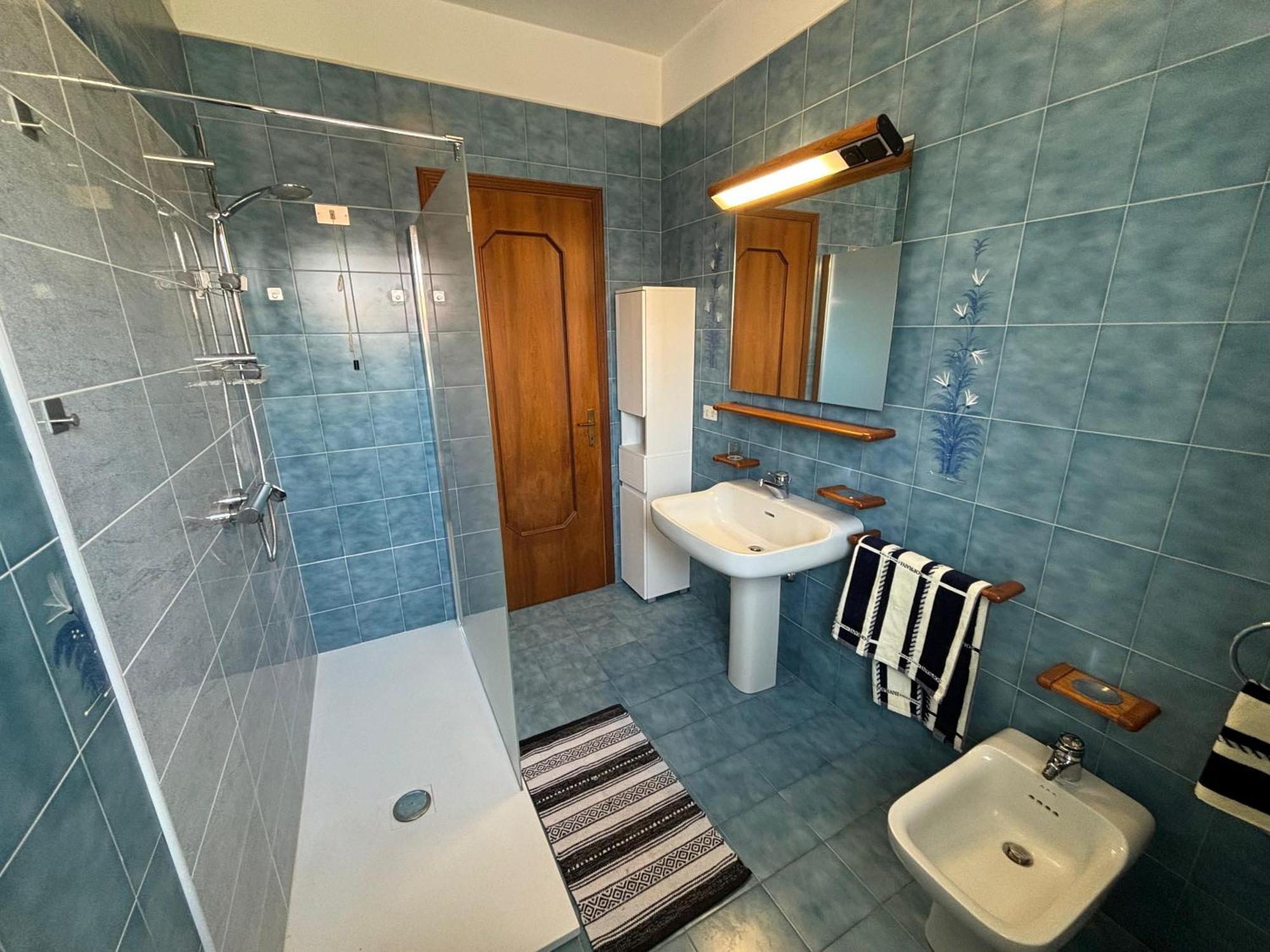 Casa Aurelio 2 Min Dall'Ospedale 네그라르 외부 사진